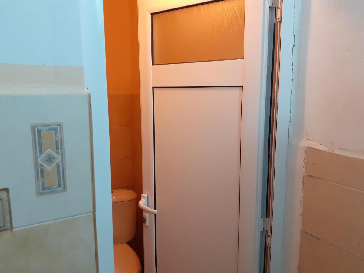 Guest House Edelvais Dve Mogili Ngoại thất bức ảnh
