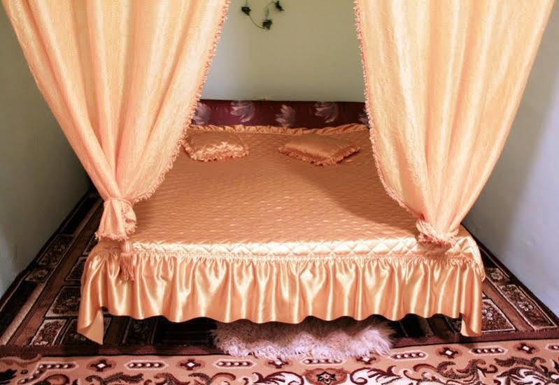 Guest House Edelvais Dve Mogili Ngoại thất bức ảnh